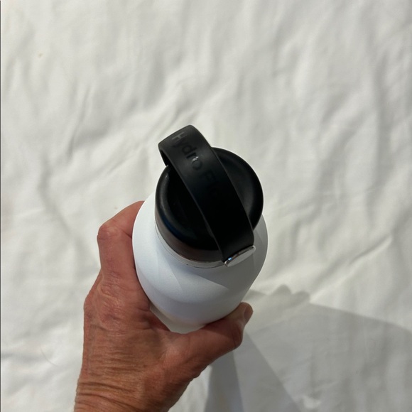 Hydro Flask White Bottle with Black Cap - Picture 3 of 4